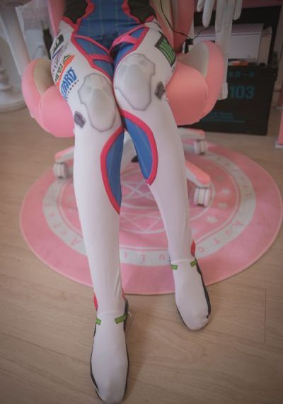 老师好紧开裆蕾丝内裤在线看_DVD电影完整版